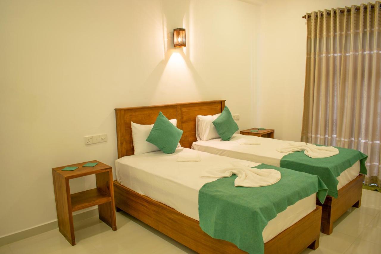 Lavinia Escapes Hotel Dehiwala-Mount Lavinia Luaran gambar