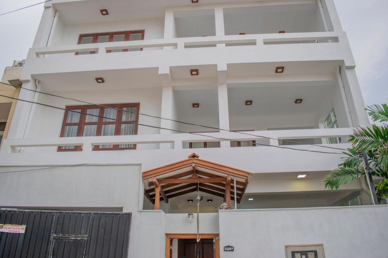 Lavinia Escapes Hotel Dehiwala-Mount Lavinia Luaran gambar