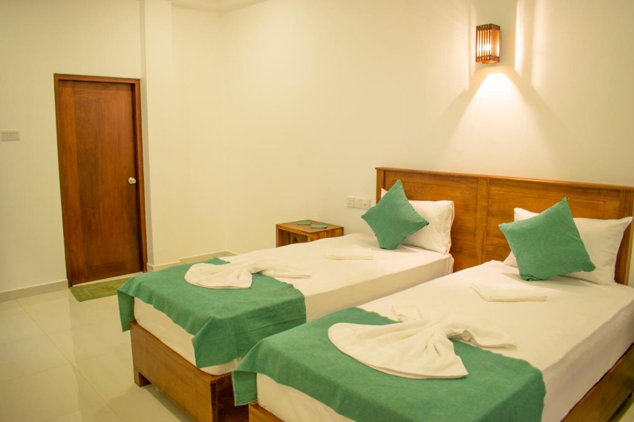 Lavinia Escapes Hotel Dehiwala-Mount Lavinia Luaran gambar